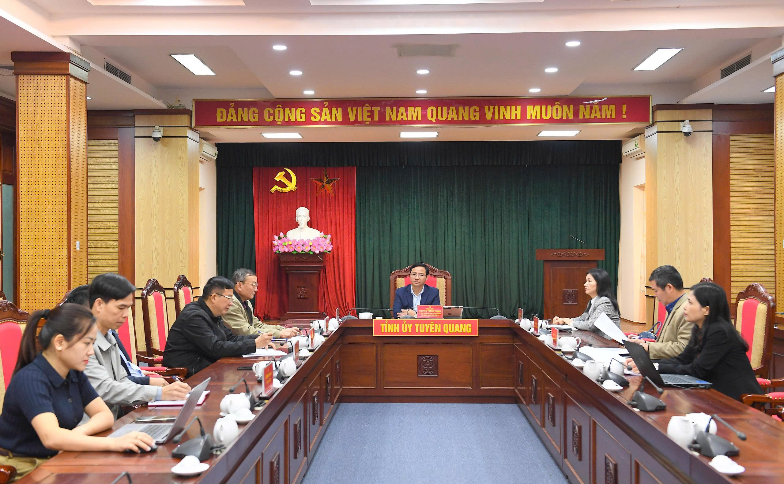 Khai giảng Lớp bồi dưỡng cập nhật kiến thức, kỹ năng xây dựng Đảng đối với cấp ủy cấp xã