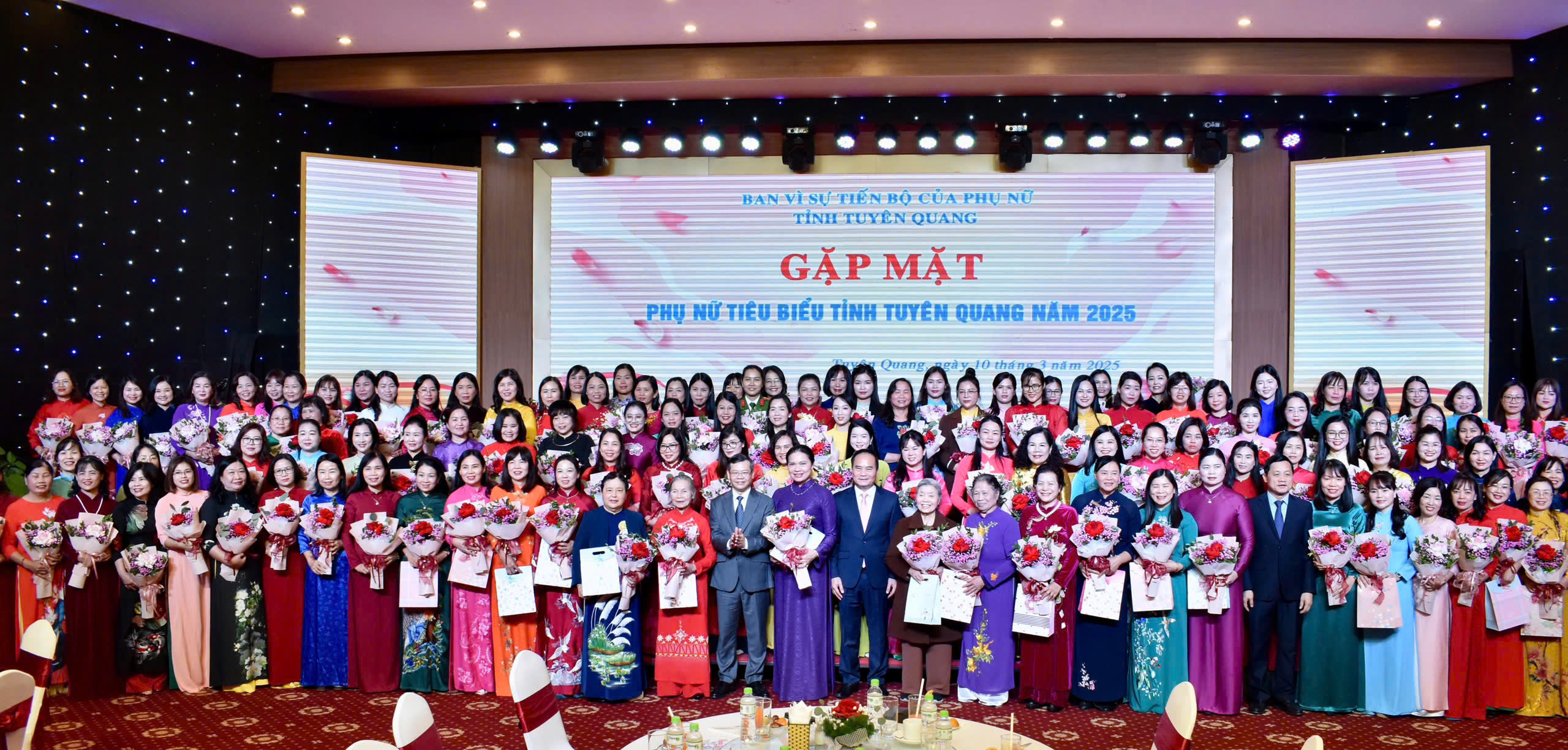 Công tác cán bộ nữ - điểm sáng trong công tác cán bộ tỉnh Tuyên Quang